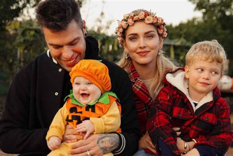 Foto di Chiara Ferragni, Fedez, Leone e Vittoria insieme