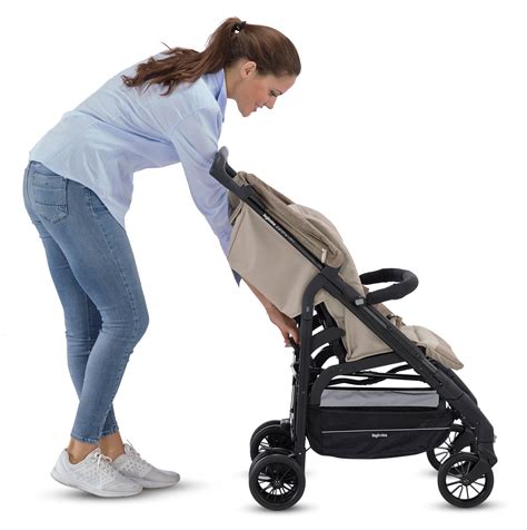 Zippy Light passeggino aperto e chiuso