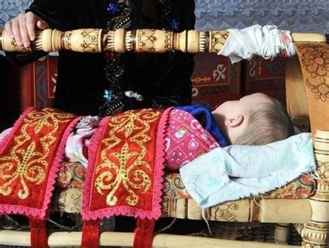 Beshik, culla tradizionale kirghisa