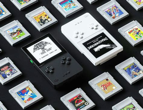 Game Boy e cartucce di gioco iconiche degli anni '90