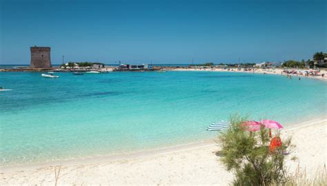 Veduta aerea della costa di Porto Cesareo con le sue spiagge