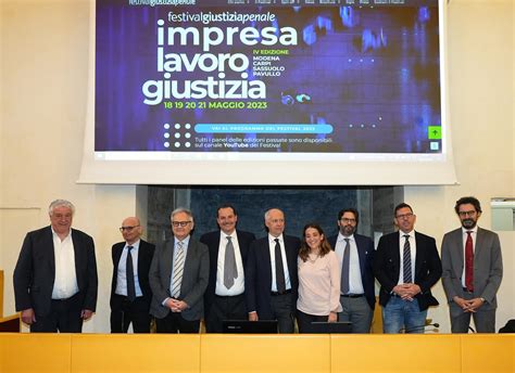 Esperti medico-legali al lavoro