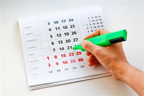 calendario con giorni evidenziati