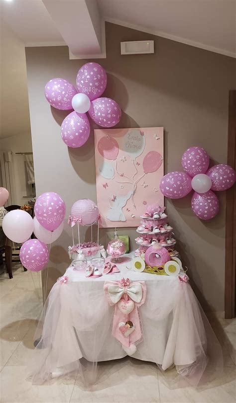 tavola allestita per festa nascita