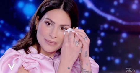 Montaggio di tatuaggi di Ludovica Valli con i loro significati