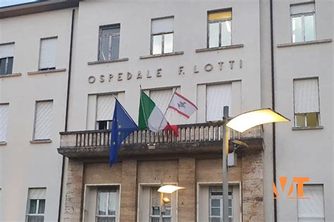 Veduta aerea o ingresso principale dell'Ospedale Felice Lotti di Pontedera