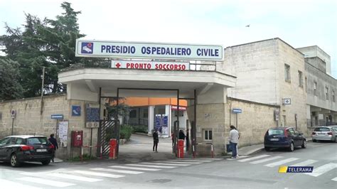 veduta panoramica esterna moderna del presidio ospedaliero di Vimercate