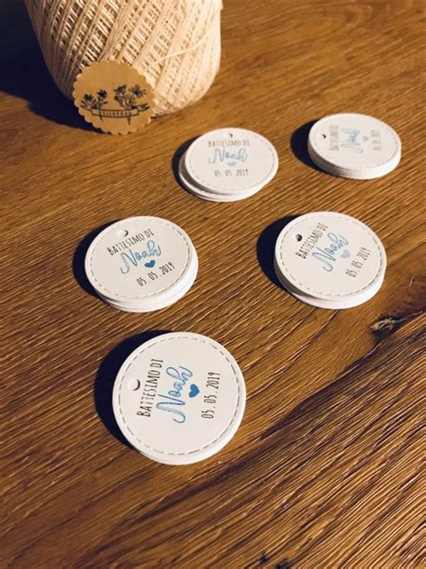 Esempi di tag e cartoncini personalizzabili