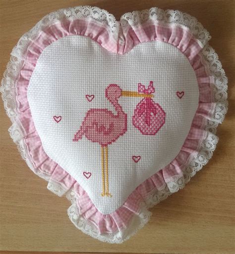 cuore ricamato punto croce imbottito