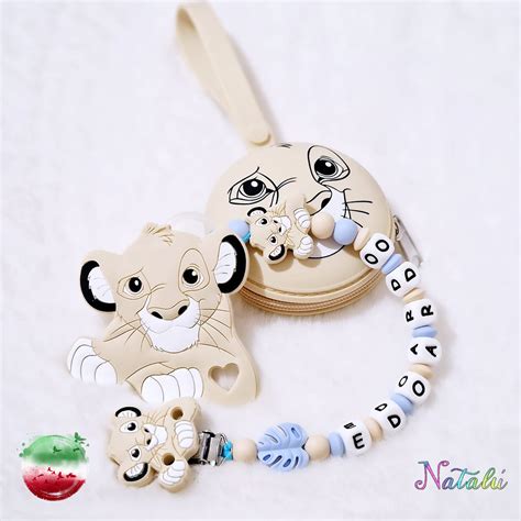 Articoli personalizzati per neonati: doudou, set bagno, catenelle portaciuccio