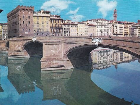 Veduta storica del Ponte Santa Trinità a Firenze, collegato alla residenza dei Frescobaldi