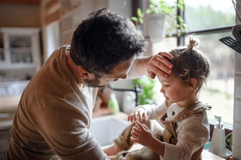 Infografica: Cause e sintomi dell'acetone nei bambini