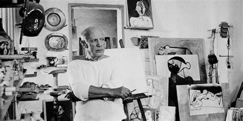 Picasso al lavoro nel suo studio