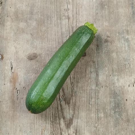 Feto di 30 settimane paragonato a una zucchina