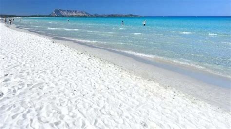 Spiaggia di Porto Cesareo con sabbia bianca e mare cristallino