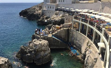 Ingresso delle Grotte Termali di Santa Cesarea