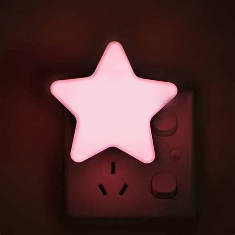 luce notturna a forma di stella per bambini