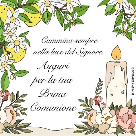 Bambini in fila per la Comunione accompagnati da adulti
