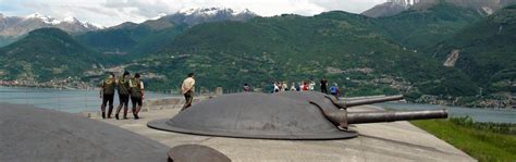 schema delle linee di tiro dei cannoni dal Forte Montecchio verso la Valchiavenna