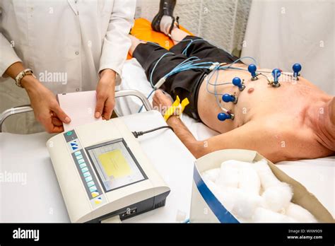 Attrezzatura per elettrocardiogramma