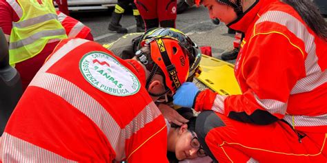 Bambino con difficoltà respiratorie