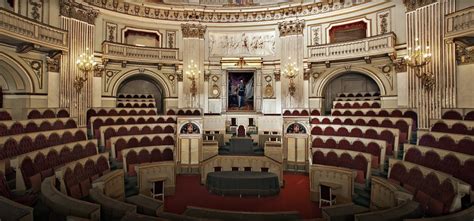 l'aula di Palazzo Carignano a Torino, prima sede del Parlamento italiano