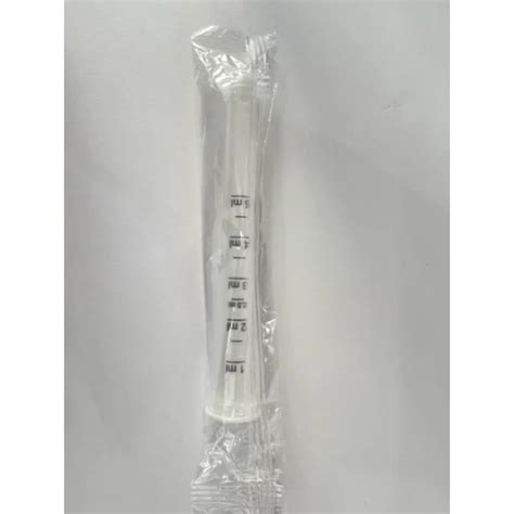 Tubo di crema vaginale con applicatore