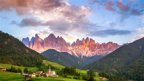 Panorama delle Odle in Val di Funes