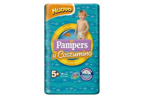 Assortimento di pannolini costumino di diverse marche