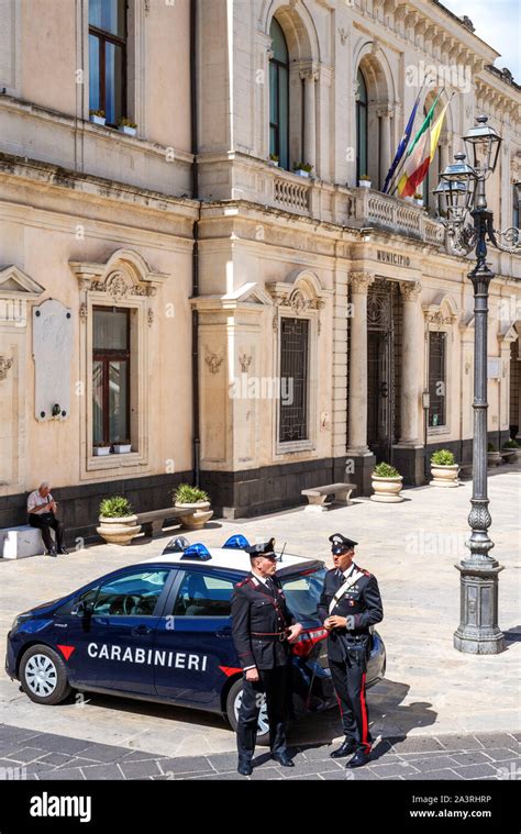 Carabinieri e Procura a Palazzolo Acreide