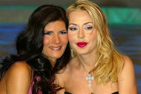 Pamela Prati giovane e attuale
