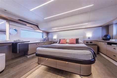 Dettagli interni Navetta Elite
