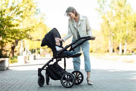 Fattori da considerare nella scelta del passeggino (ambiente, mobilità, spazio)