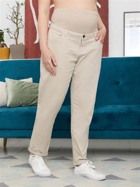 Dettaglio di tessuto in Modal di alta qualità per abbigliamento premaman