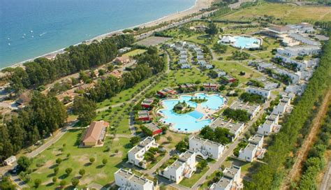 Villaggio turistico con famiglie