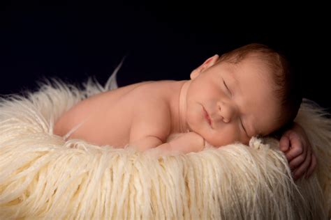 Studio fotografico attrezzato per neonati