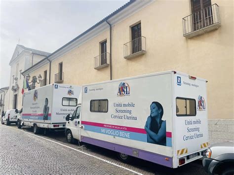 Camper per screening oncologici in movimento