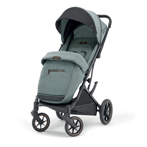 Dettaglio tessuto denim e finiture ecopelle passeggino Inglesina Trip