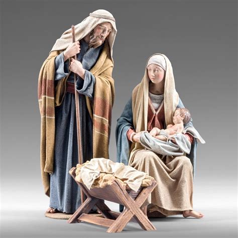 La Sacra Famiglia in una scena di Natività
