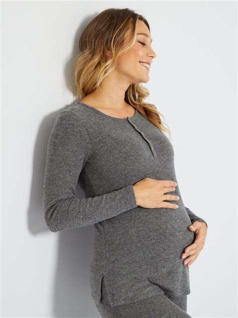 Maglia premaman morbida in un colore neutro
