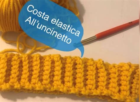 Dettaglio della lavorazione a coste elastiche all'uncinetto