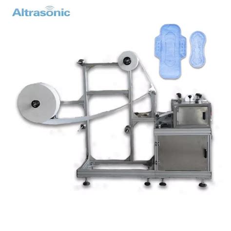 Produzione automatizzata di assorbenti igienici