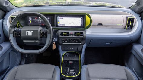 Dettaglio interni e plancia Fiat Panda