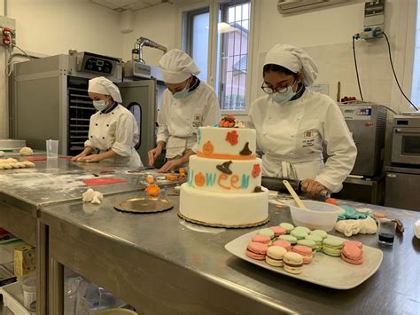 laboratorio di pasticceria