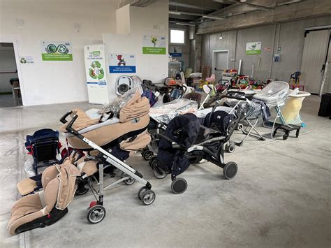Vasto assortimento di prodotti per l'infanzia