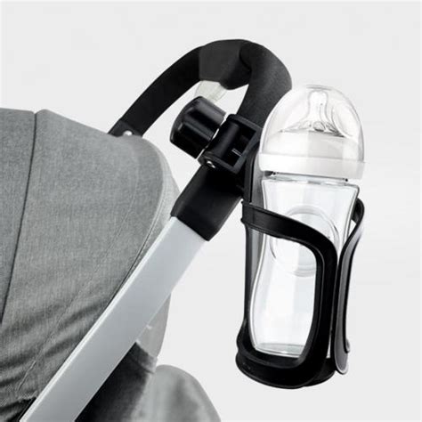 Dettaglio dei sistemi di aggancio rapido per accessori passeggino
