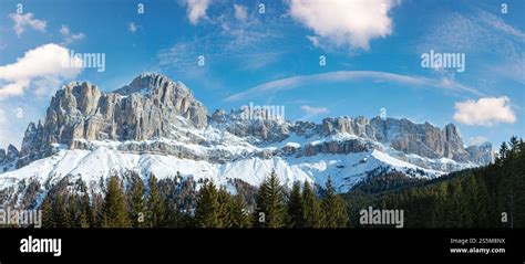 Panorama delle Dolomiti con Molveno