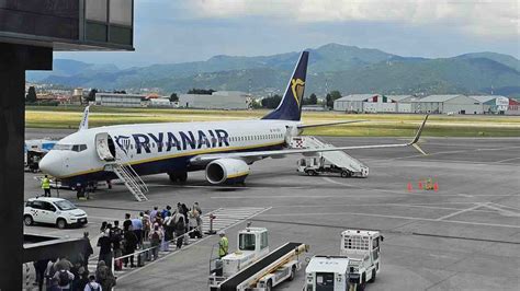 Aereo Ryanair all'Aeroporto di Alghero