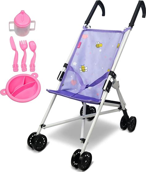 Varietà di passeggini giocattolo con diversi stili