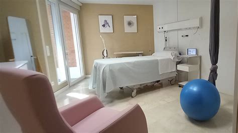 Sala parto moderna e accogliente Casa Sollievo